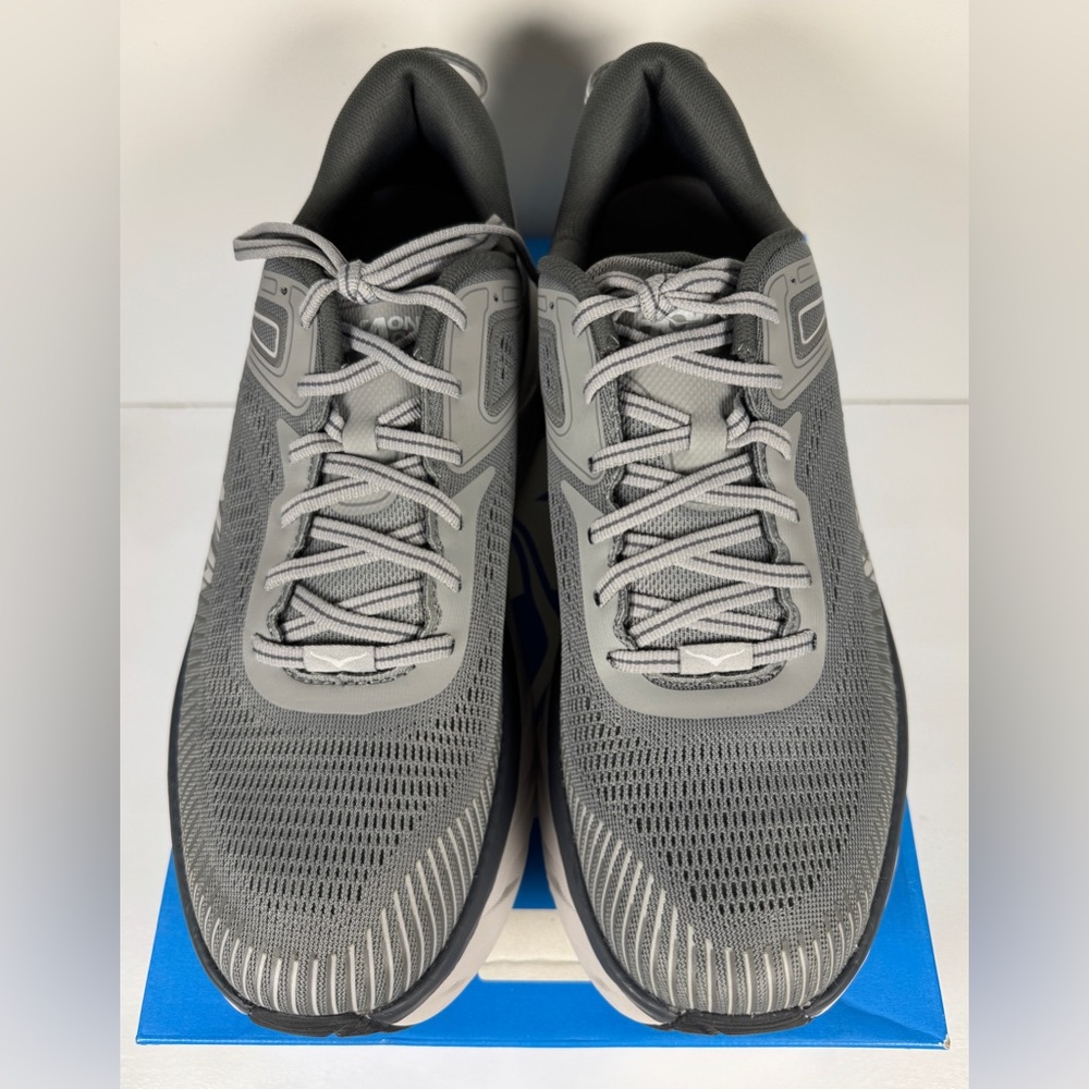 Size 10.5 - Hoka One One Bondi 7 Wild Dove - Picture 4 of 8
